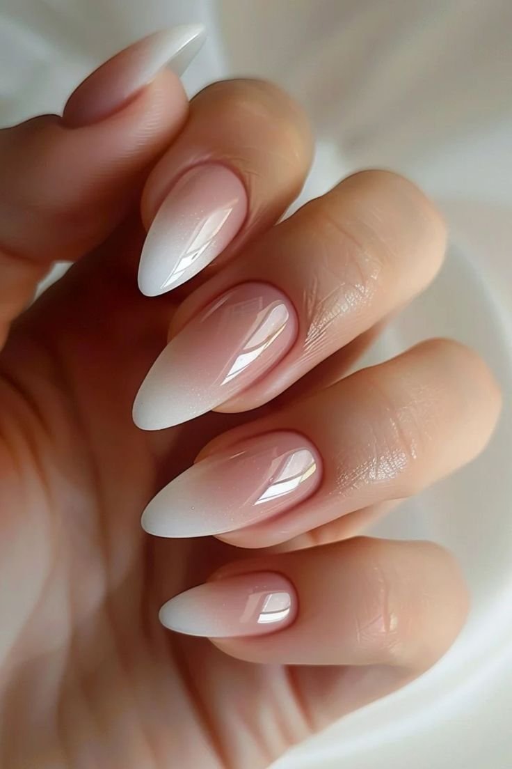 Baby boomer uñas degradado rosa blanco